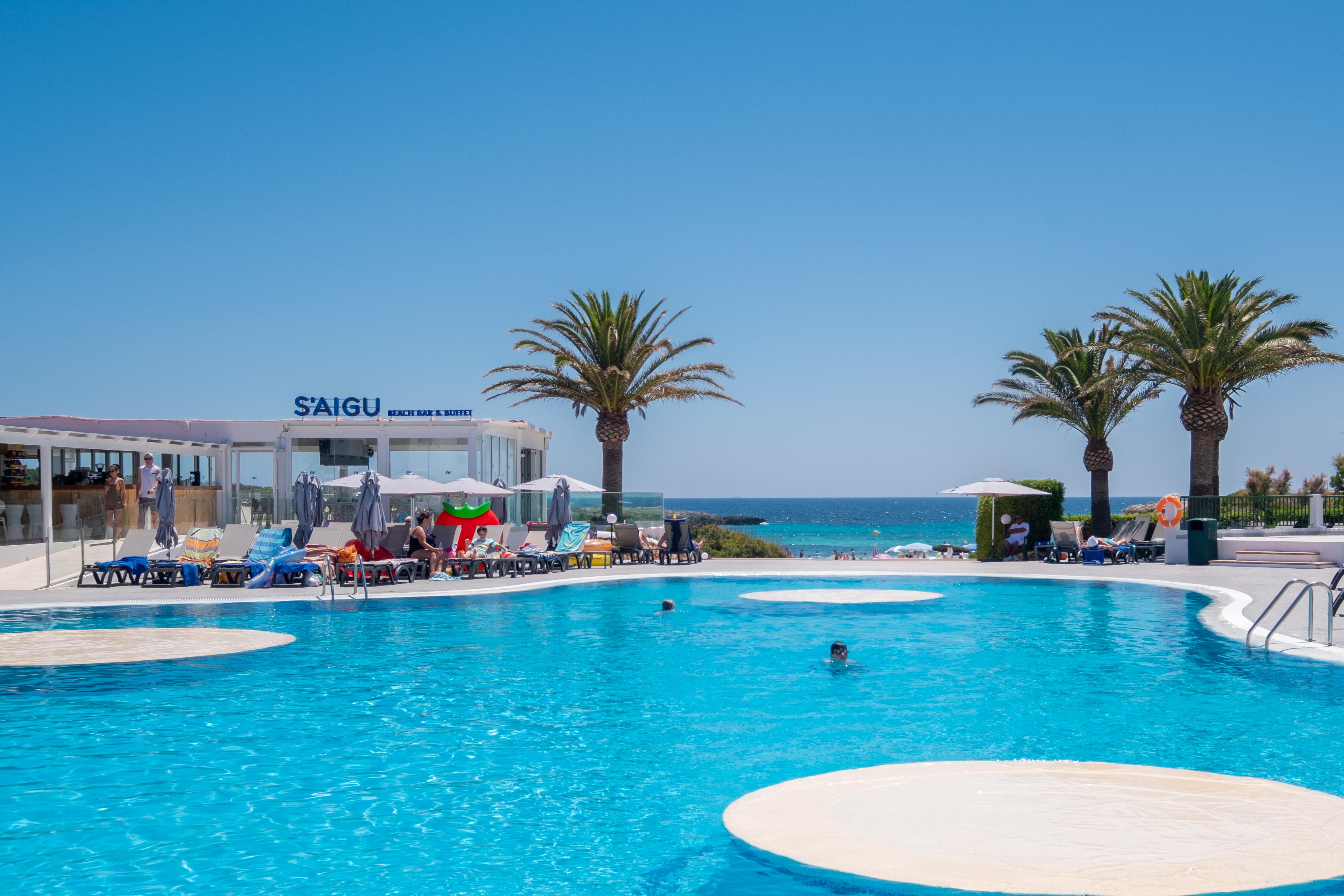 Fergus Style Carema Beach Калан-Бош Экстерьер фото